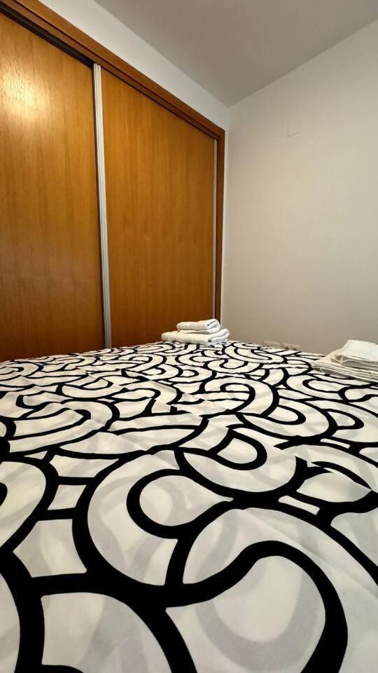 Apartamentos Felip 3 Бурриана Экстерьер фото